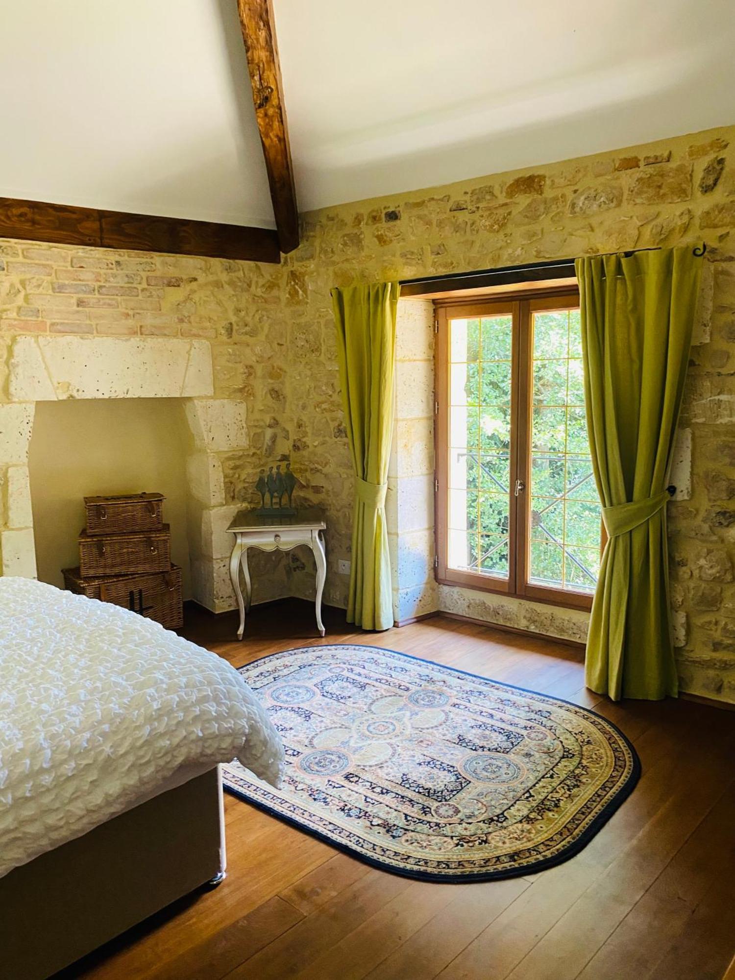 Moulin Du Fontcourt Bed & Breakfast Chasseneuil-sur-Bonnieure ภายนอก รูปภาพ